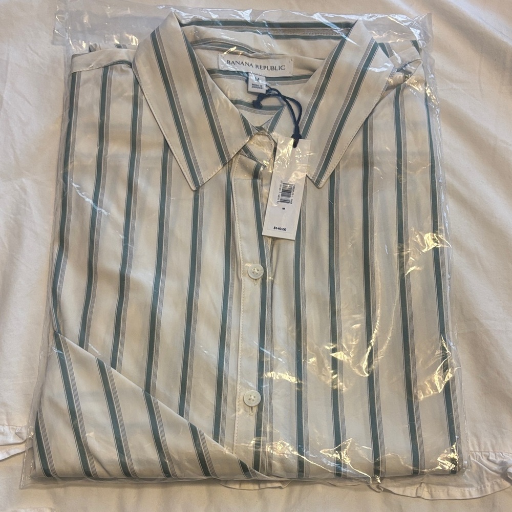 Banana Republic Women’s White and Green Striped Dress